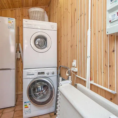 Σπίτι διακοπών Charming Holiday In Jutland With Private Whirlpool *